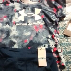 NWT Under Armour Multicolor Activewear Set 2 Piece
